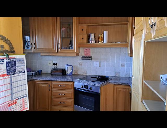 3 BEDROOM FLAT FOR SALE IN SOUTH BEACH